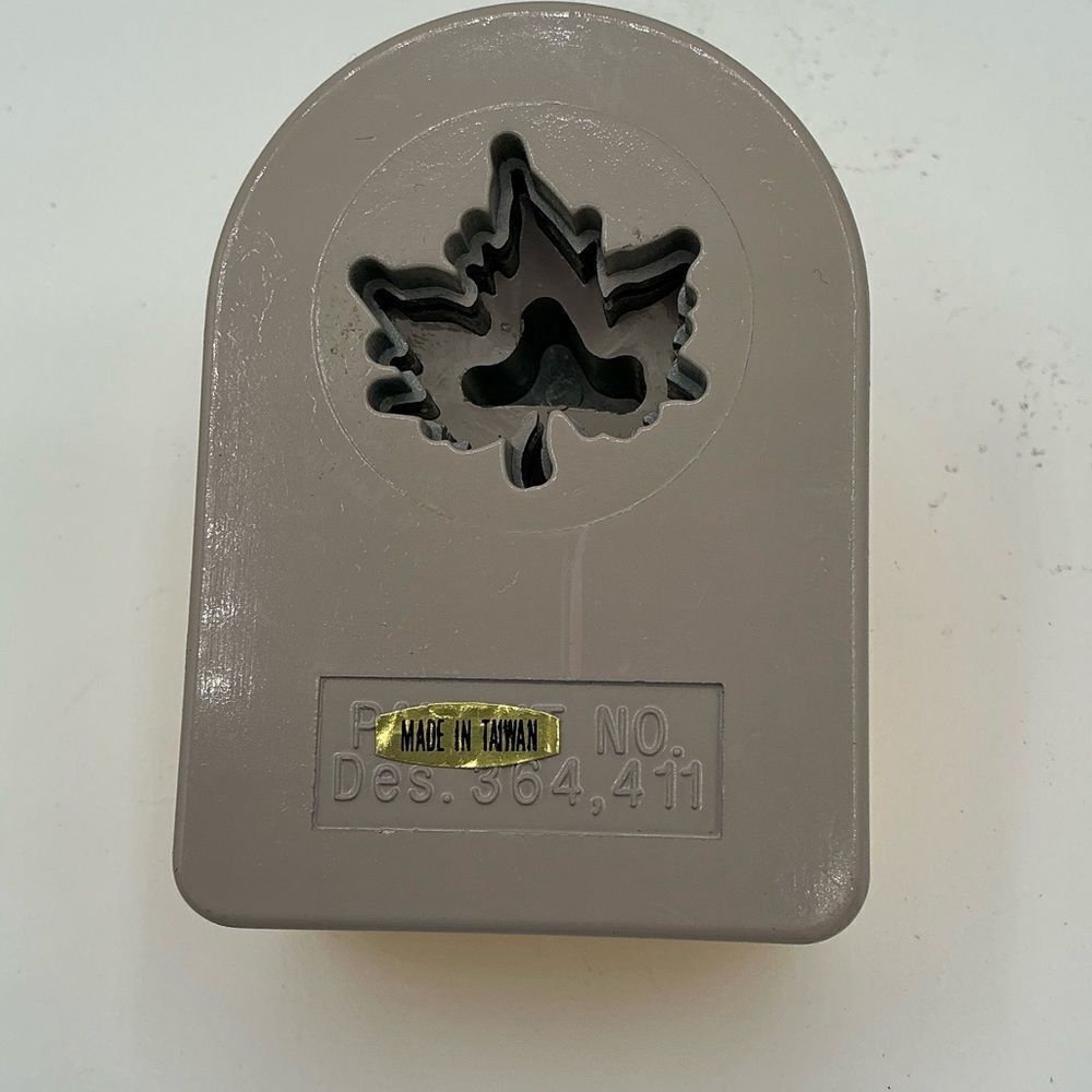 Yellow Leaf Shape Punch - Picture 3 of 5